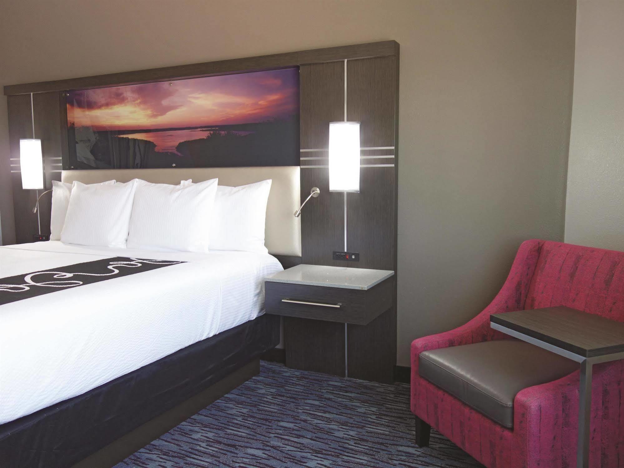 La Quinta By Wyndham Amarillo Airport Hotel Exterior foto